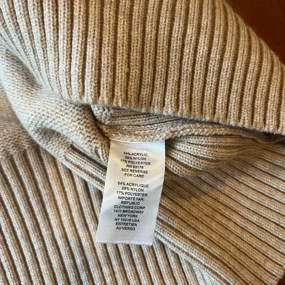 Truth Sweater Knit Top Collared By Republic Almond Bisque Beige Polo New Size XL - Picture 4 of 8